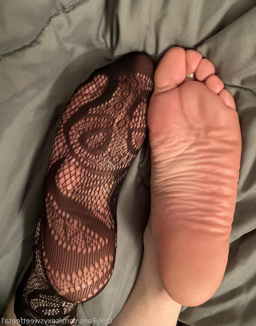 sexysweetfeetana [ sexysweetfeeta1 ] Onlyfans leaked photo 2755639 on Hotleaks.tv