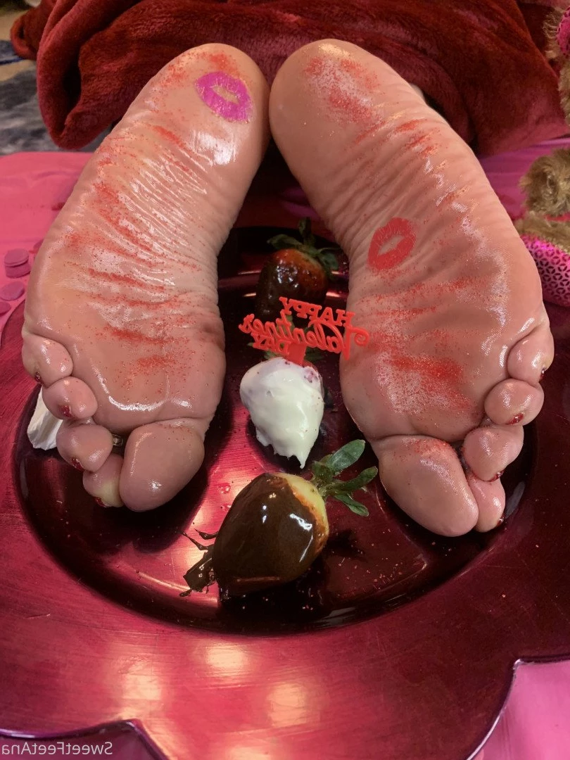 sexysweetfeetana [ sexysweetfeeta1 ] Onlyfans leaked photo 2755730 on Hotleaks.tv