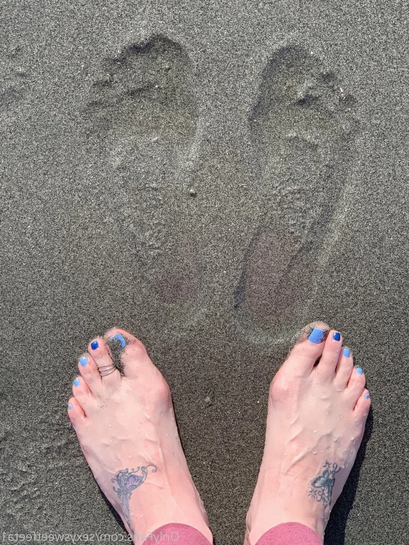 sexysweetfeetana [ sexysweetfeeta1 ] Onlyfans leaked photo 2755812 on Hotleaks.tv