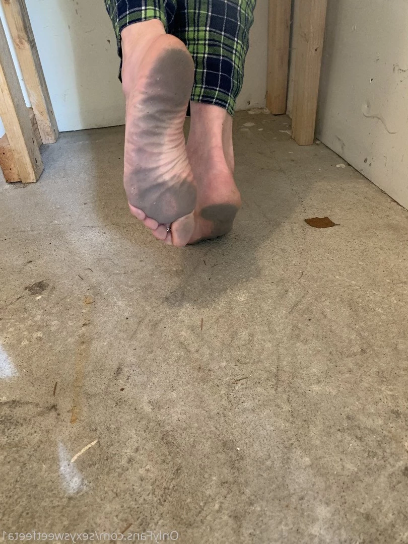 sexysweetfeetana [ sexysweetfeeta1 ] Onlyfans leaked photo 2756495 on Hotleaks.tv