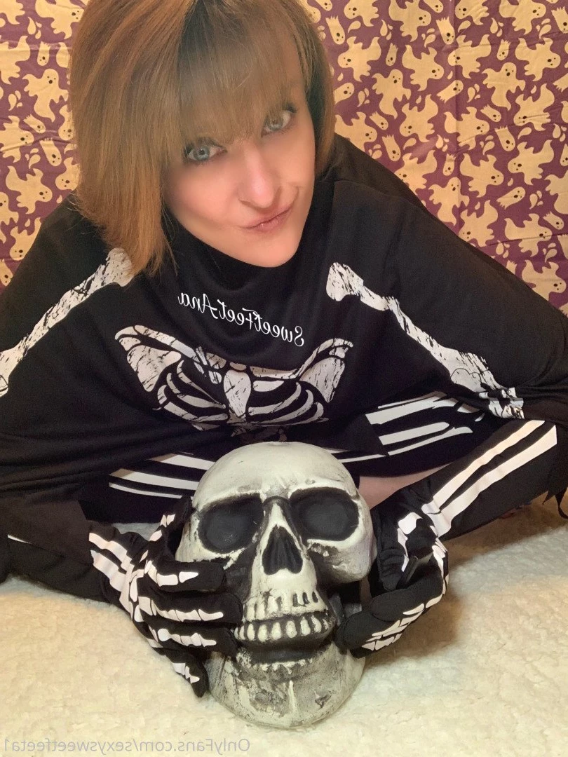 sexysweetfeetana [ sexysweetfeeta1 ] Onlyfans leaked photo 2756631 on Hotleaks.tv