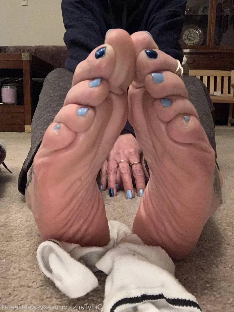 sexysweetfeetana [ sexysweetfeeta1 ] Onlyfans leaked photo 2756718 on Hotleaks.tv