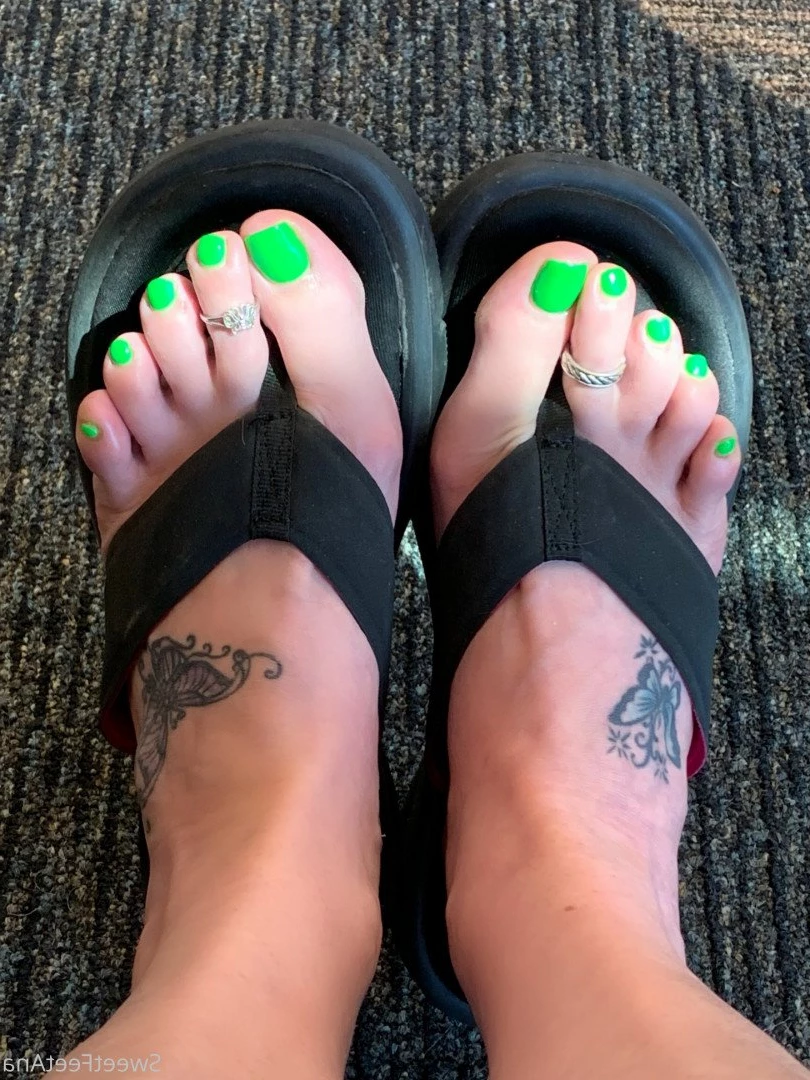 sexysweetfeetana [ sexysweetfeeta1 ] Onlyfans leaked photo 2756742 on Hotleaks.tv