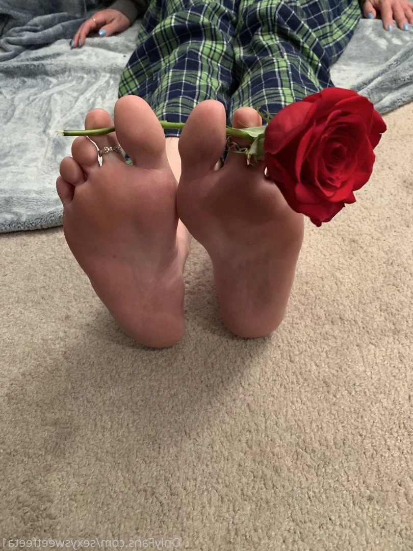 sexysweetfeetana [ sexysweetfeeta1 ] Onlyfans leaked photo 2756991 on Hotleaks.tv