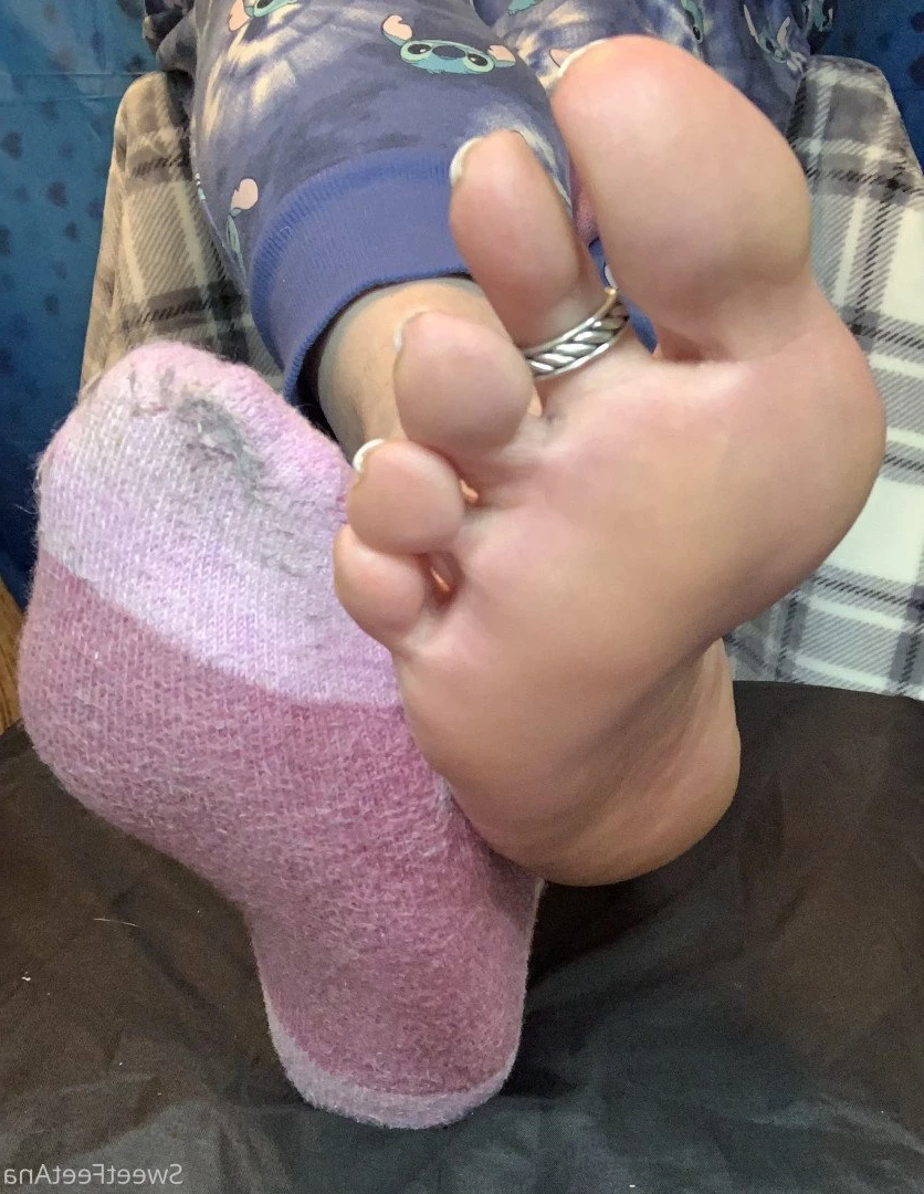 sexysweetfeetana [ sexysweetfeeta1 ] Onlyfans leaked photo 2757469 on Hotleaks.tv