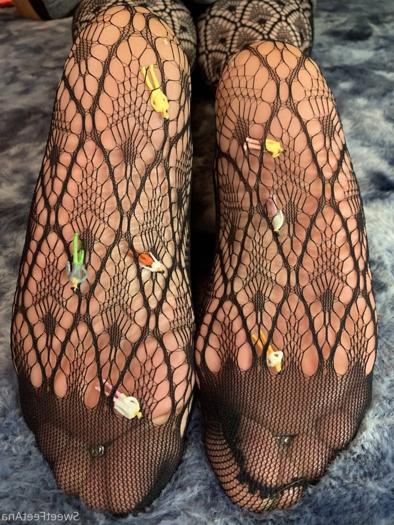 sexysweetfeetana [ sexysweetfeeta1 ] Onlyfans leaked photo 2757484 on Hotleaks.tv