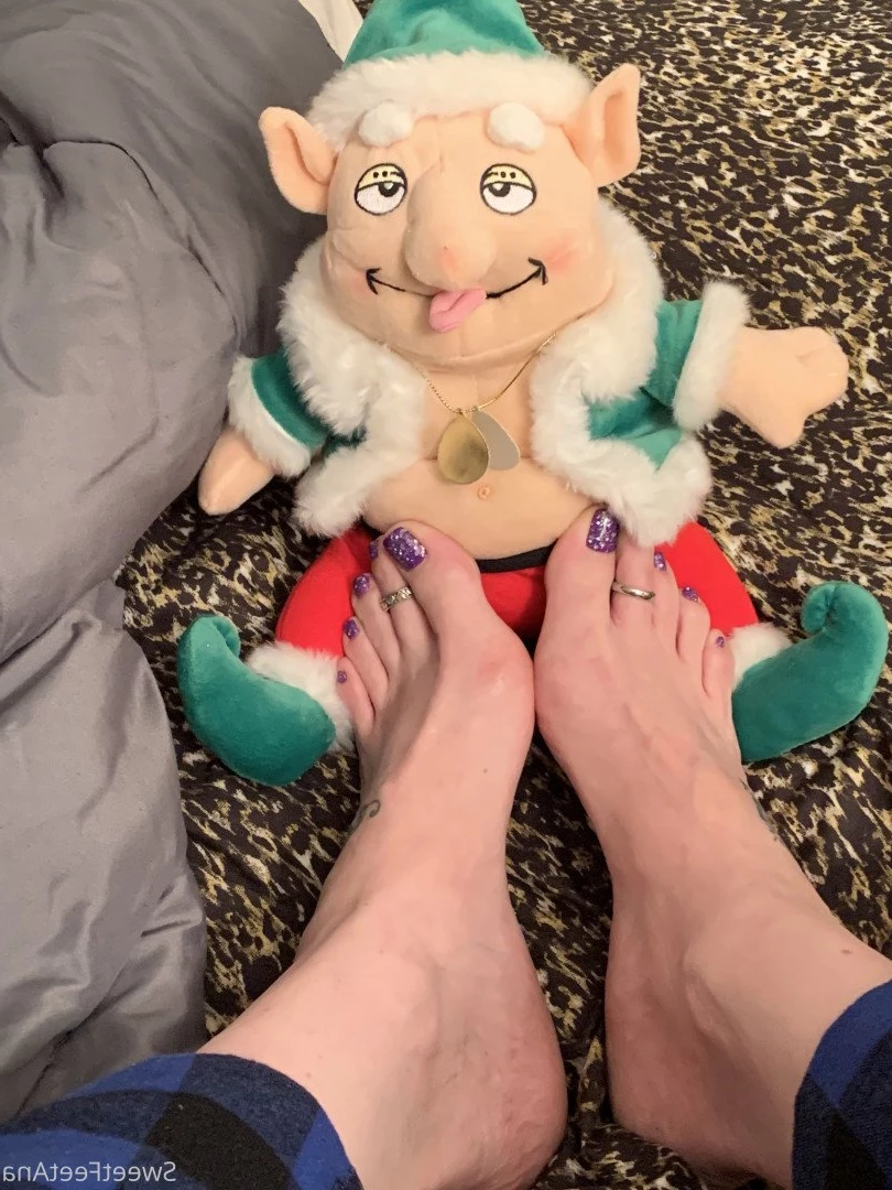 sexysweetfeetana [ sexysweetfeeta1 ] Onlyfans leaked photo 2760073 on Hotleaks.tv