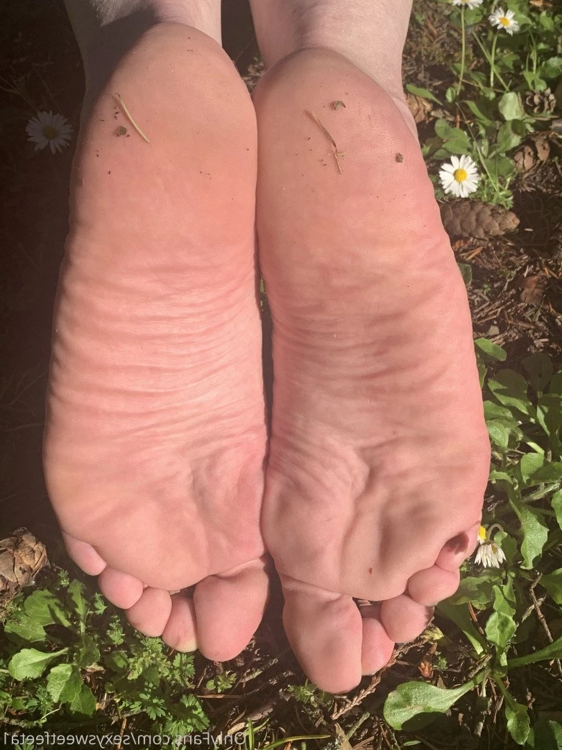 sexysweetfeetana [ sexysweetfeeta1 ] Onlyfans leaked photo 2760601 on Hotleaks.tv