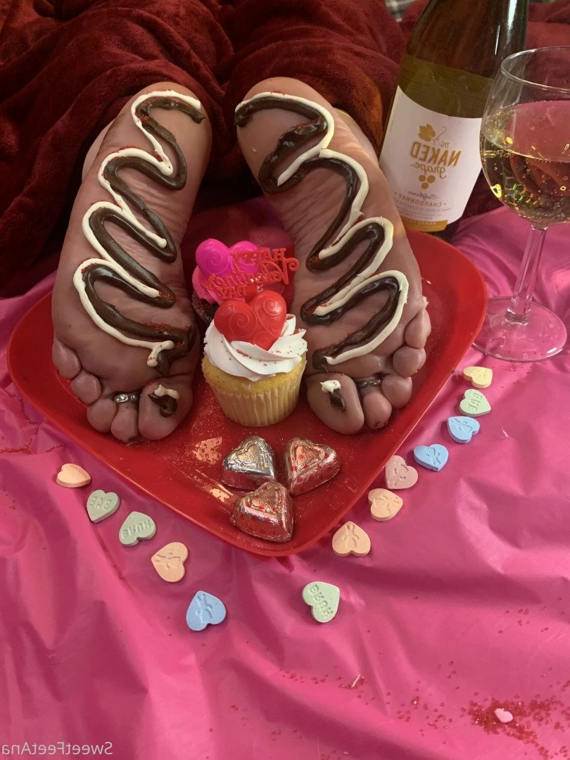 sexysweetfeetana [ sexysweetfeeta1 ] Onlyfans leaked photo 2761972 on Hotleaks.tv