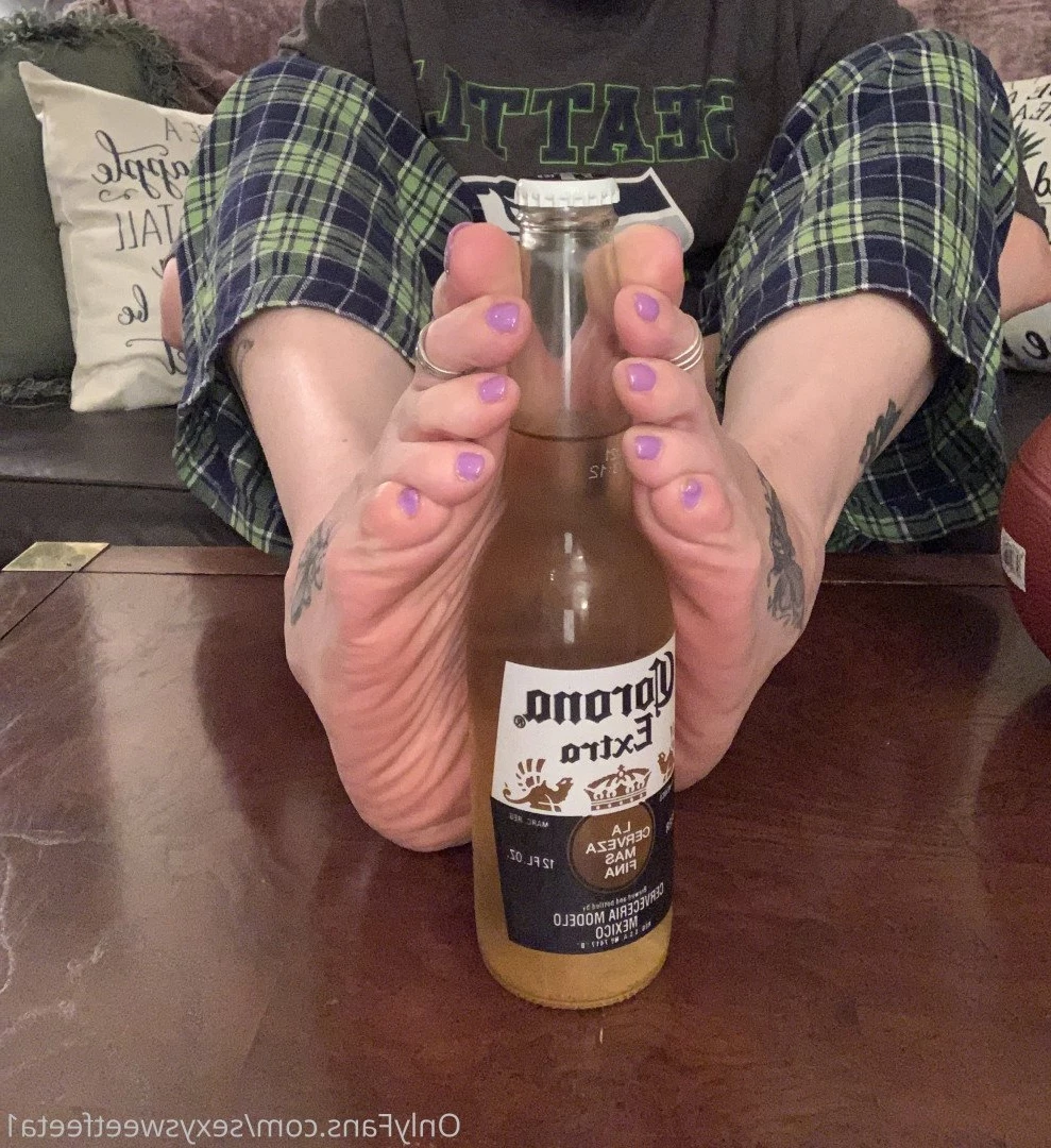 sexysweetfeetana [ sexysweetfeeta1 ] Onlyfans leaked photo 2762311 on Hotleaks.tv
