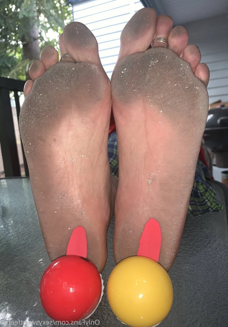 sexysweetfeetana [ sexysweetfeeta1 ] Onlyfans leaked photo 2762396 on Hotleaks.tv