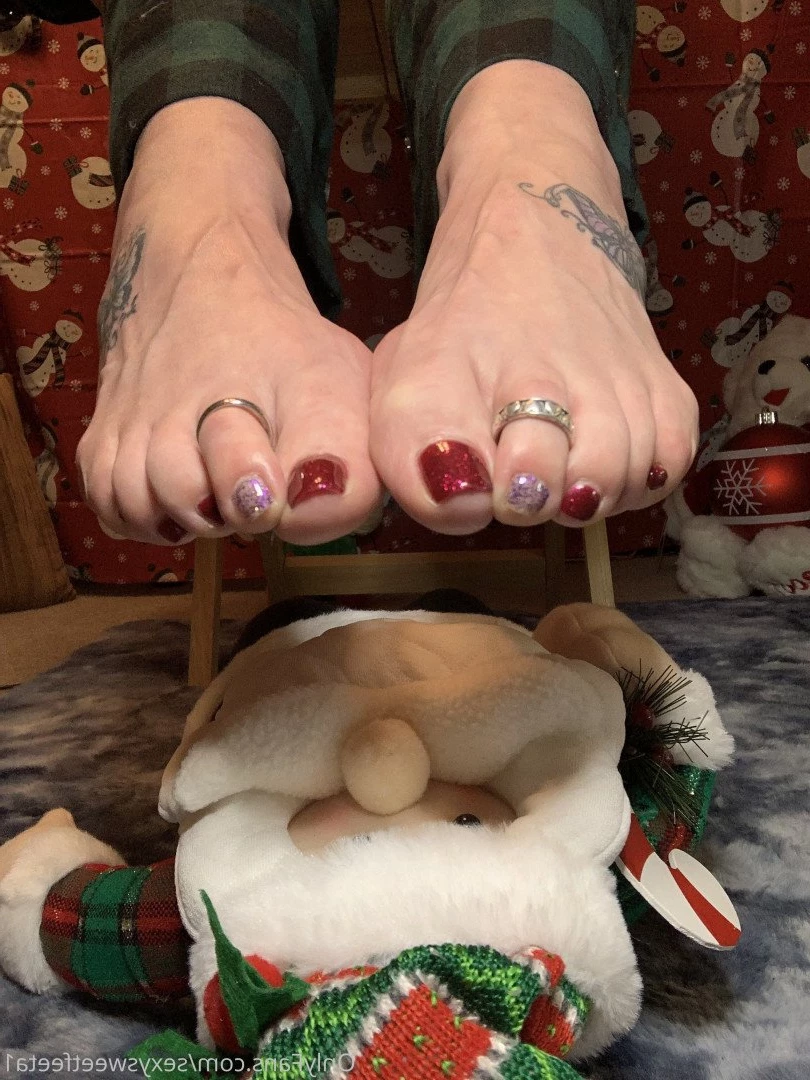 sexysweetfeetana [ sexysweetfeeta1 ] Onlyfans leaked photo 2762641 on Hotleaks.tv