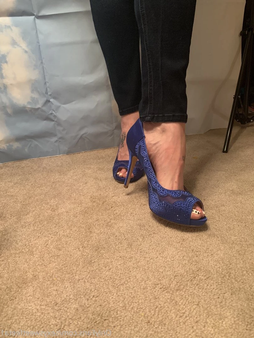 sexysweetfeetana [ sexysweetfeeta1 ] Onlyfans leaked photo 2765048 on Hotleaks.tv
