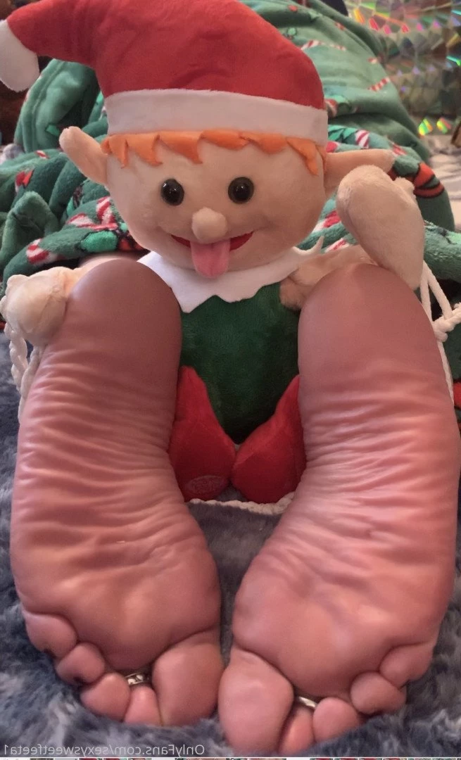 sexysweetfeetana [ sexysweetfeeta1 ] Onlyfans leaked photo 2765167 on Hotleaks.tv
