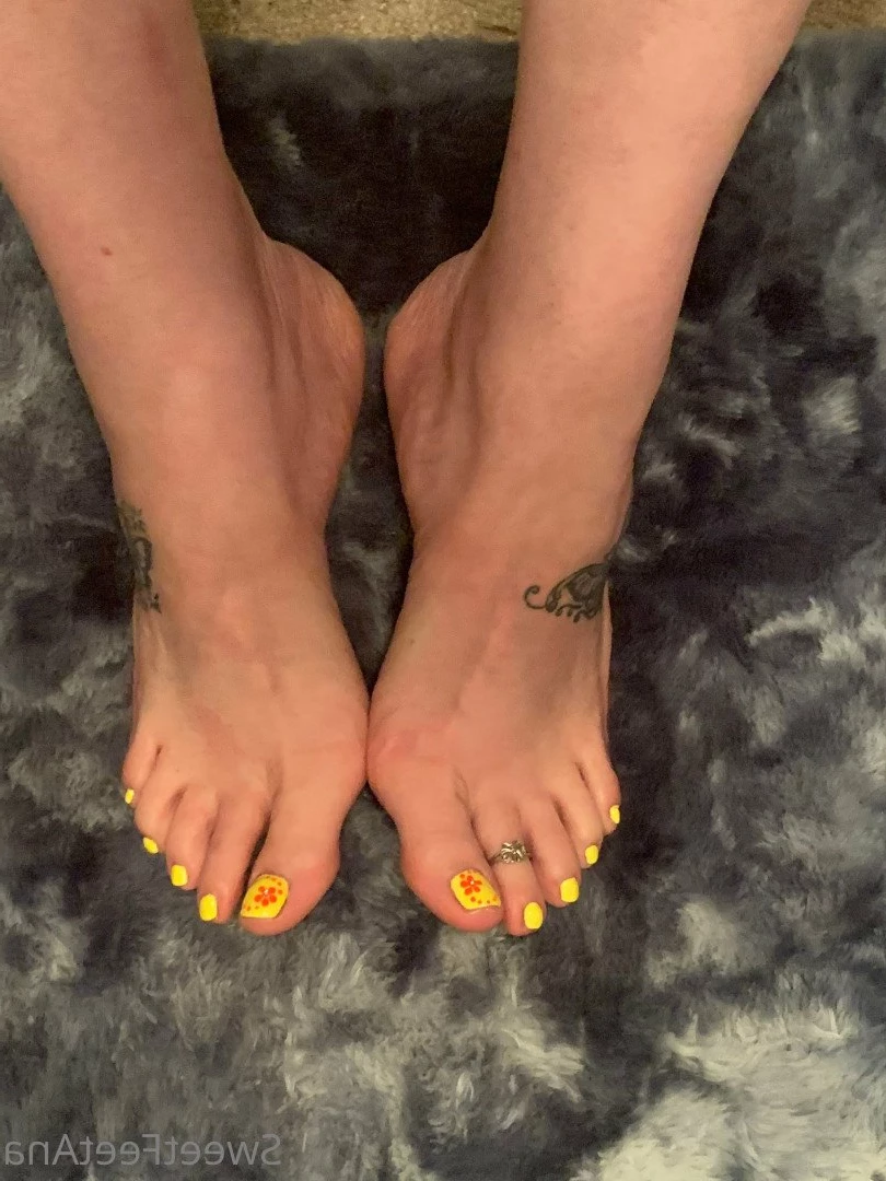 sexysweetfeetana [ sexysweetfeeta1 ] Onlyfans leaked photo 2765255 on Hotleaks.tv