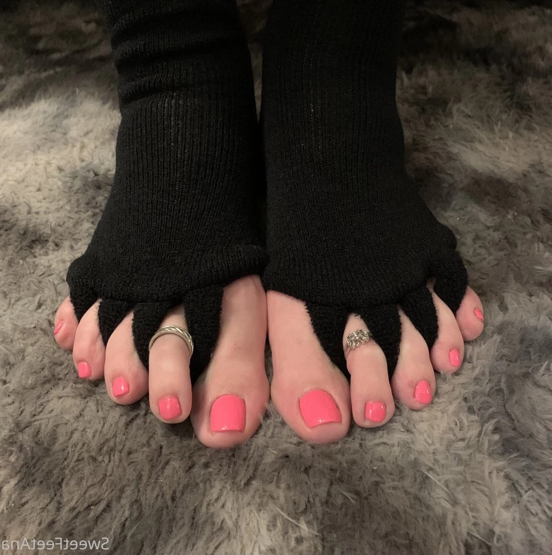 sexysweetfeetana [ sexysweetfeeta1 ] Onlyfans leaked photo 2765741 on Hotleaks.tv