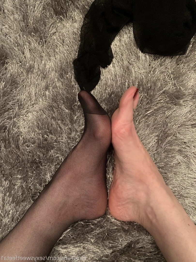 sexysweetfeetana [ sexysweetfeeta1 ] Onlyfans leaked photo 2766686 on Hotleaks.tv