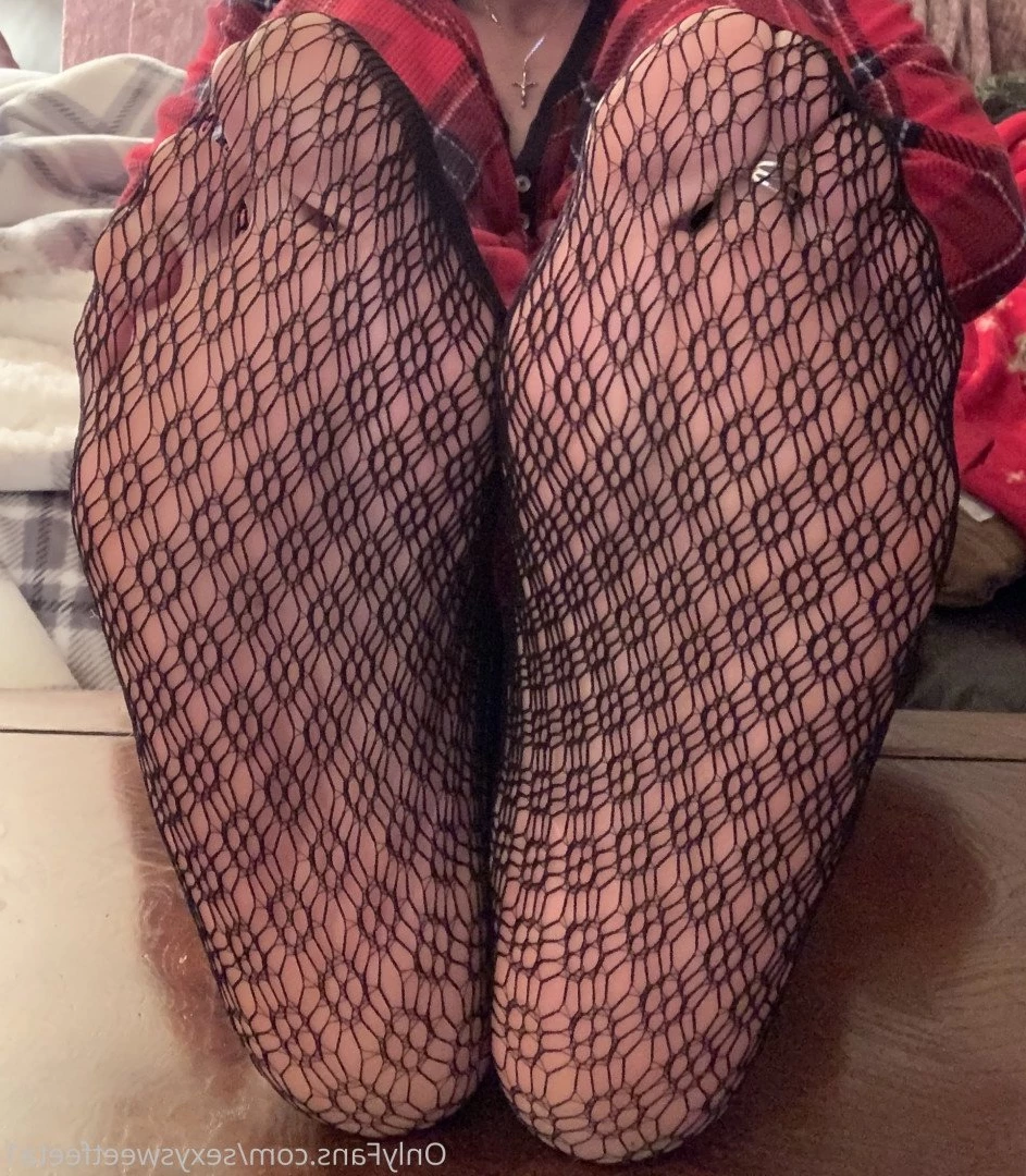 sexysweetfeetana [ sexysweetfeeta1 ] Onlyfans leaked photo 2766803 on Hotleaks.tv