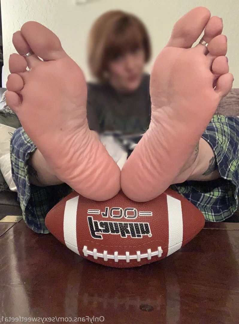 sexysweetfeetana [ sexysweetfeeta1 ] Onlyfans leaked photo 2766927 on Hotleaks.tv