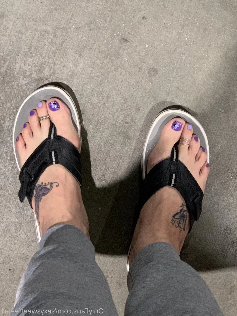 sexysweetfeetana [ sexysweetfeeta1 ] Onlyfans leaked photo 2767051 on Hotleaks.tv
