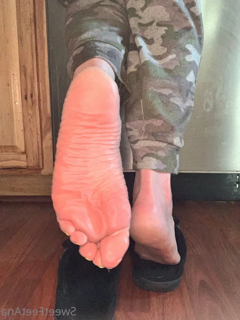 sexysweetfeetana [ sexysweetfeeta1 ] Onlyfans leaked photo 2767351 on Hotleaks.tv
