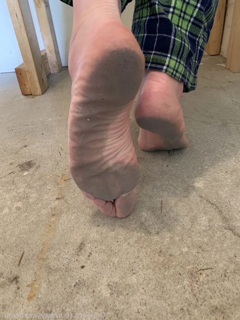 sexysweetfeetana [ sexysweetfeeta1 ] Onlyfans leaked photo 2767374 on Hotleaks.tv