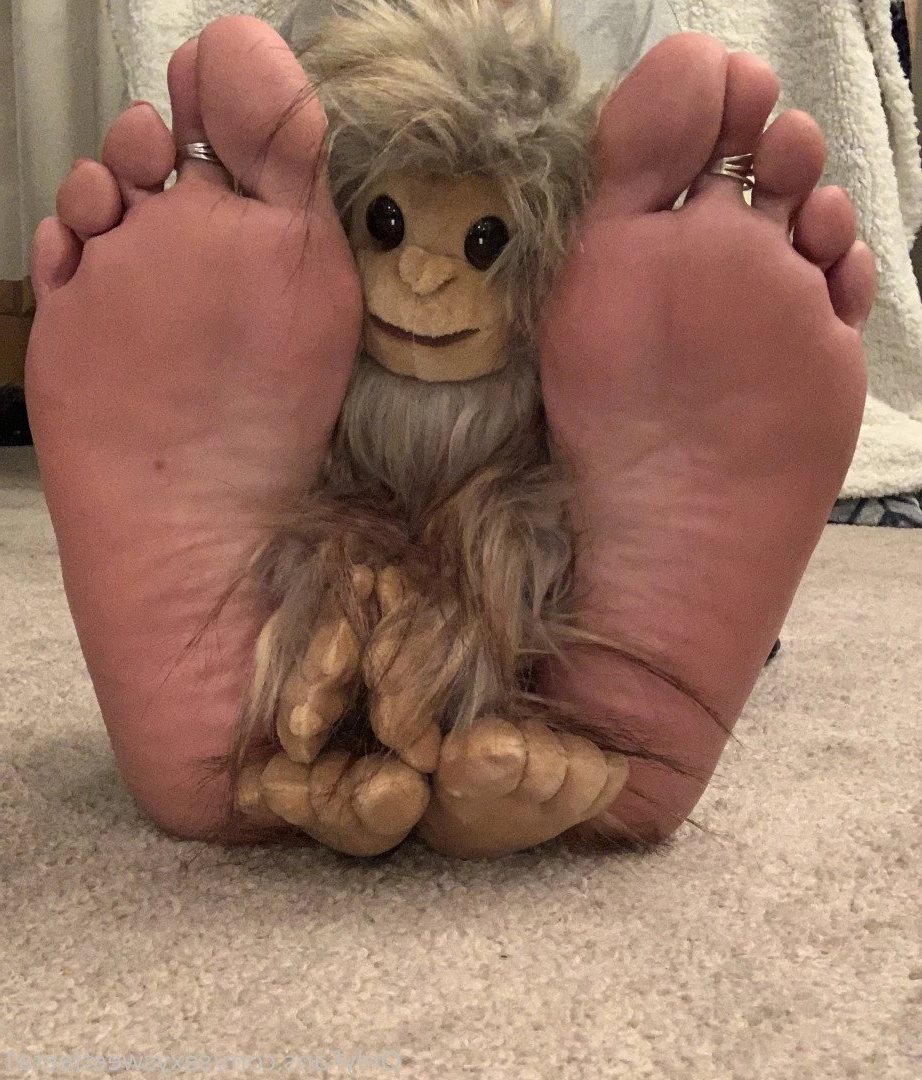 sexysweetfeetana [ sexysweetfeeta1 ] Onlyfans leaked photo 2768069 on Hotleaks.tv
