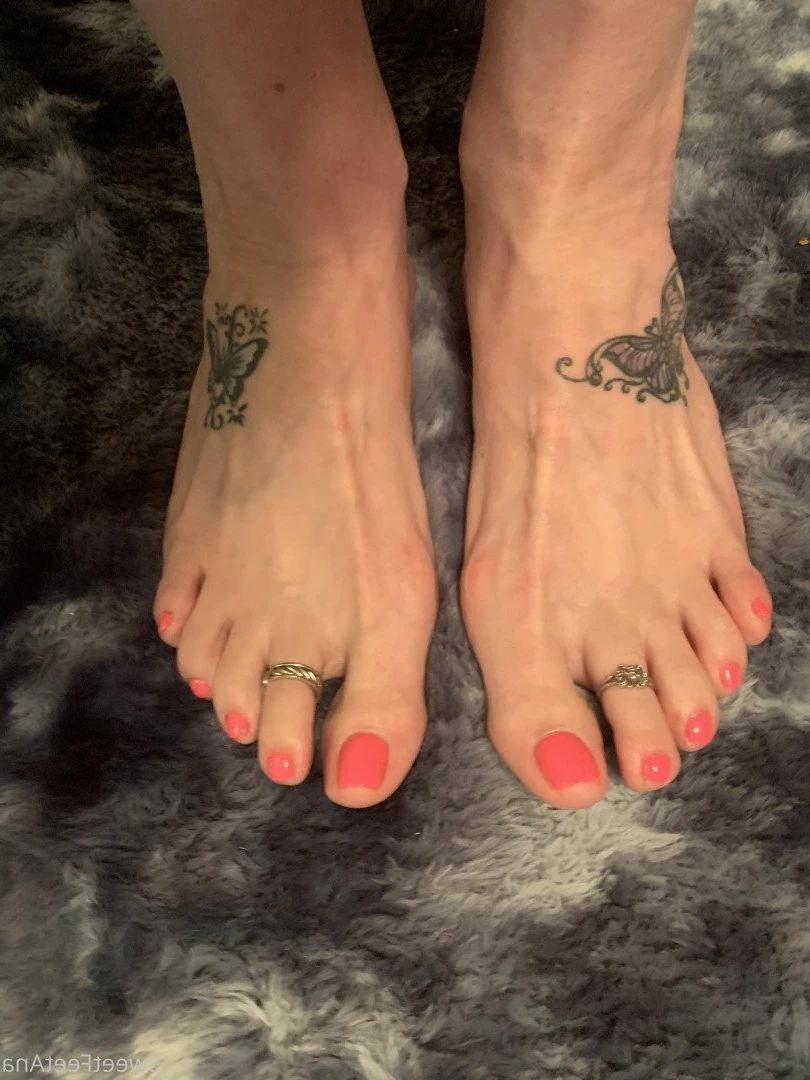 sexysweetfeetana [ sexysweetfeeta1 ] Onlyfans leaked photo 2768275 on Hotleaks.tv
