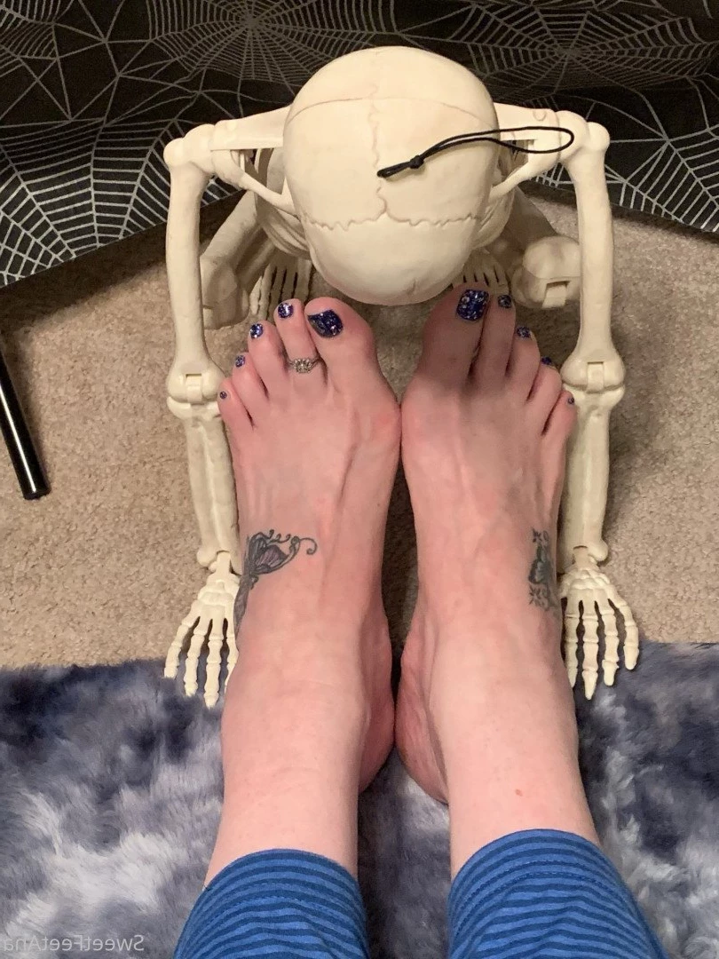 sexysweetfeetana [ sexysweetfeeta1 ] Onlyfans leaked photo 2768964 on Hotleaks.tv