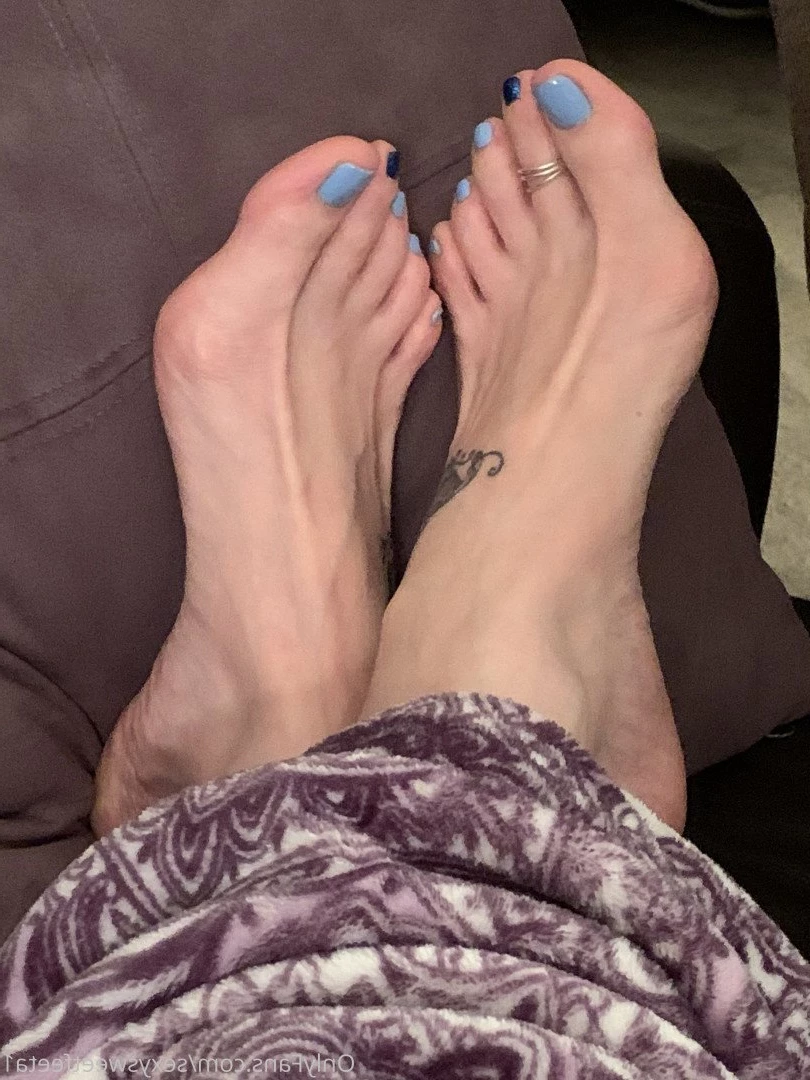 sexysweetfeetana [ sexysweetfeeta1 ] Onlyfans leaked photo 2769304 on Hotleaks.tv