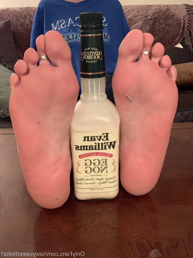 sexysweetfeetana [ sexysweetfeeta1 ] Onlyfans leaked photo 2769921 on Hotleaks.tv