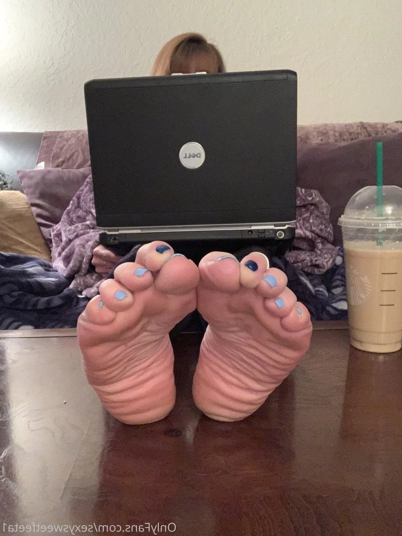 sexysweetfeetana [ sexysweetfeeta1 ] Onlyfans leaked photo 2770050 on Hotleaks.tv