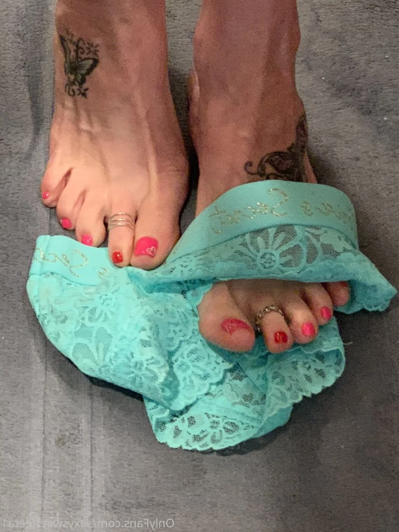 sexysweetfeetana [ sexysweetfeeta1 ] Onlyfans leaked photo 2770157 on Hotleaks.tv