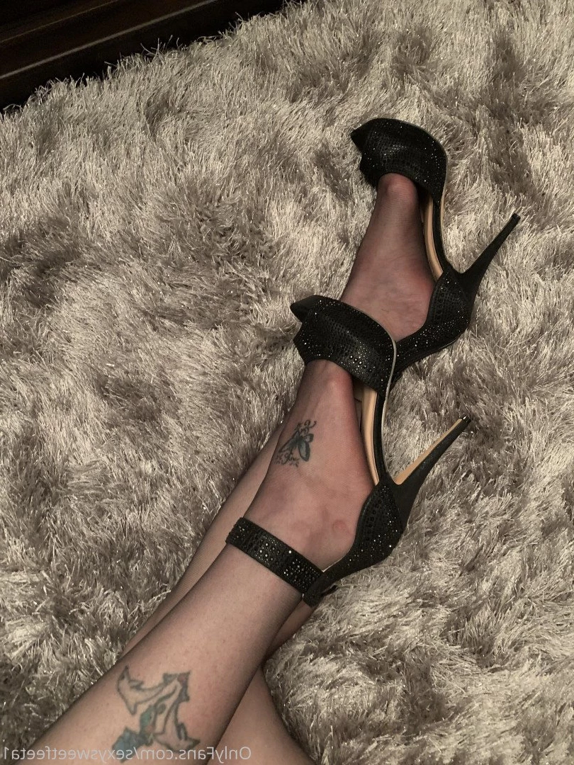 sexysweetfeetana [ sexysweetfeeta1 ] Onlyfans leaked photo 2770163 on Hotleaks.tv
