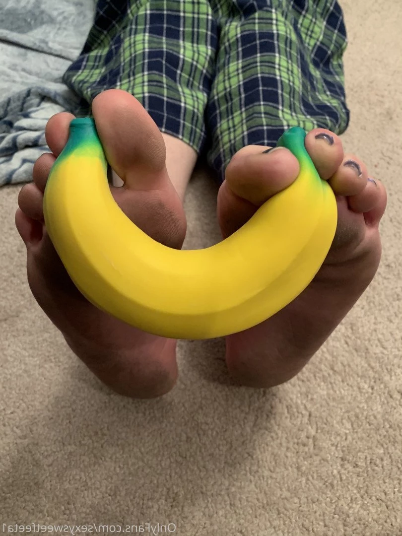 sexysweetfeetana [ sexysweetfeeta1 ] Onlyfans leaked photo 2771677 on Hotleaks.tv
