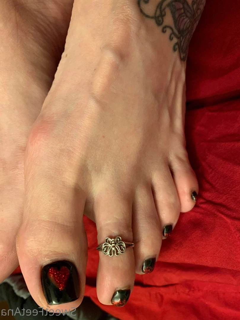 sexysweetfeetana [ sexysweetfeeta1 ] Onlyfans leaked photo 2771912 on Hotleaks.tv