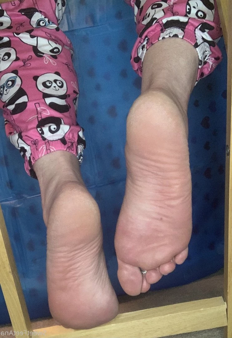 sexysweetfeetana [ sexysweetfeeta1 ] Onlyfans leaked photo 2772472 on Hotleaks.tv