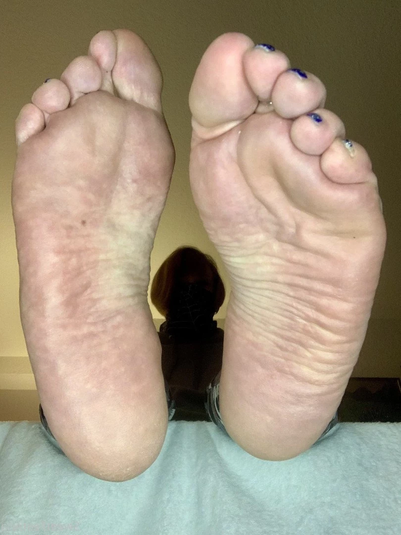 sexysweetfeetana [ sexysweetfeeta1 ] Onlyfans leaked photo 2772800 on Hotleaks.tv