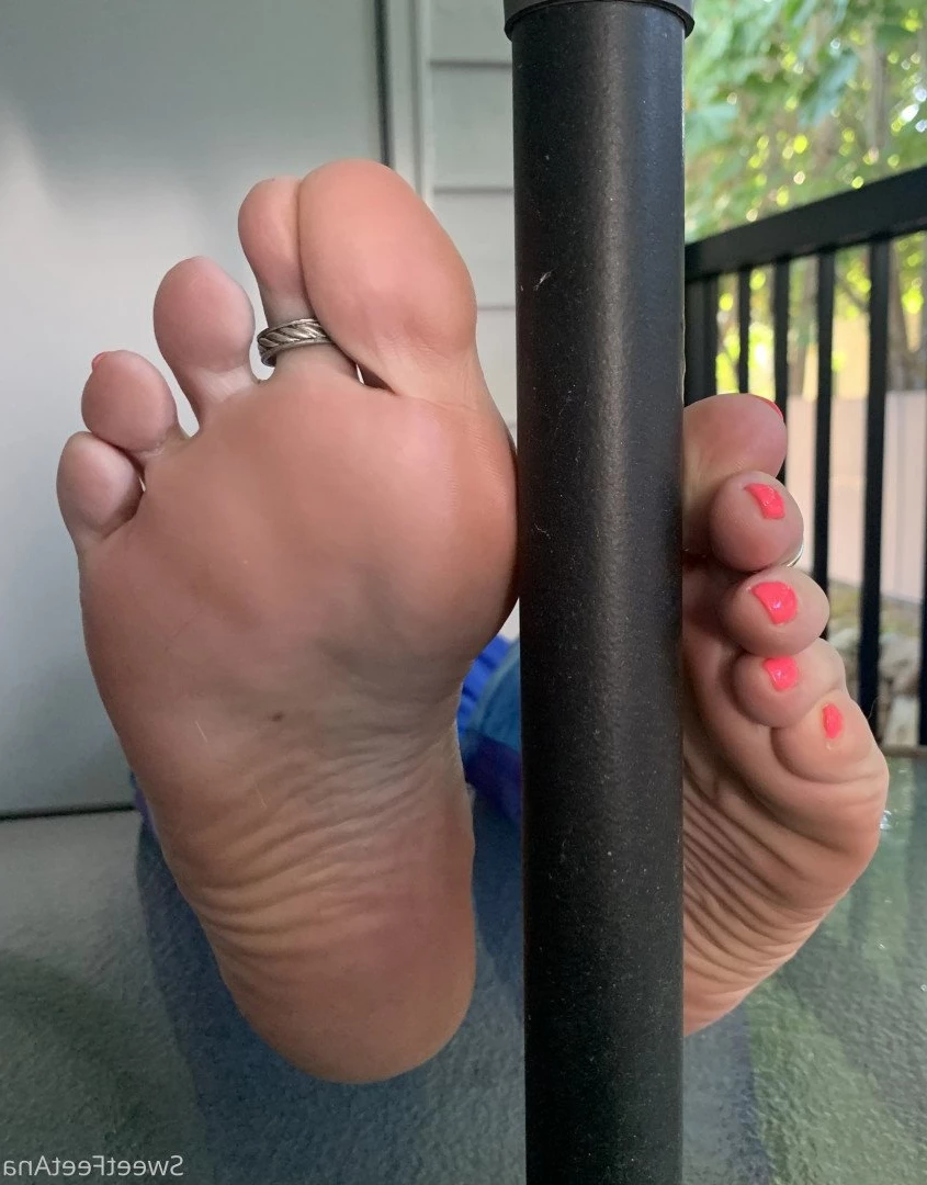 sexysweetfeetana [ sexysweetfeeta1 ] Onlyfans leaked photo 2773188 on Hotleaks.tv