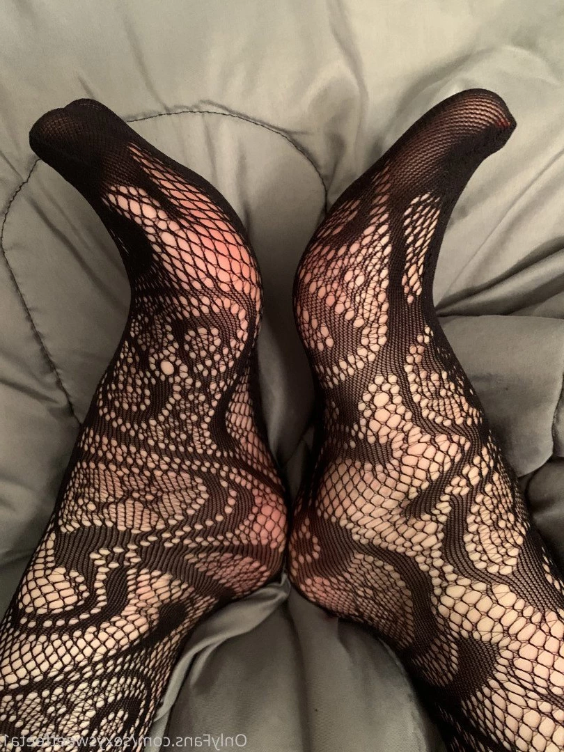 sexysweetfeetana [ sexysweetfeeta1 ] Onlyfans leaked photo 2774257 on Hotleaks.tv