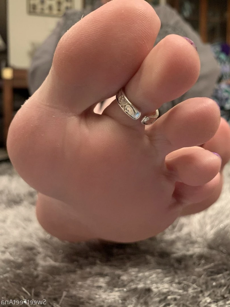 sexysweetfeetana [ sexysweetfeeta1 ] Onlyfans leaked photo 2774936 on Hotleaks.tv