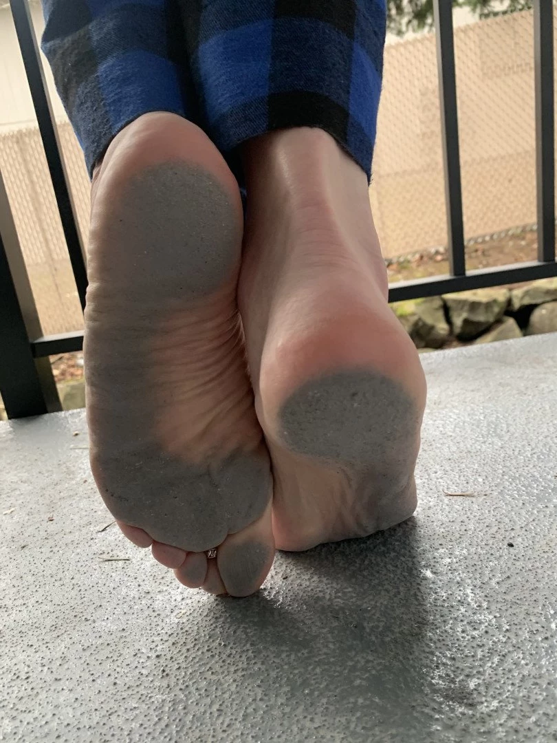 sexysweetfeetana [ sexysweetfeeta1 ] Onlyfans leaked photo 2776125 on Hotleaks.tv