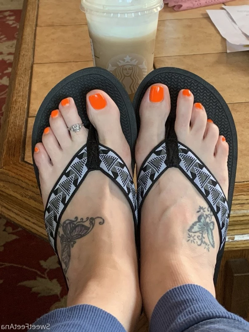 sexysweetfeetana [ sexysweetfeeta1 ] Onlyfans leaked photo 2776183 on Hotleaks.tv