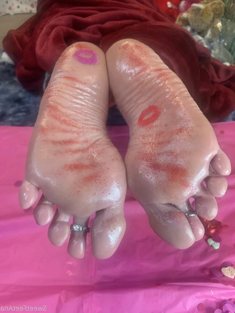 sexysweetfeetana [ sexysweetfeeta1 ] Onlyfans leaked photo 2777262 on Hotleaks.tv