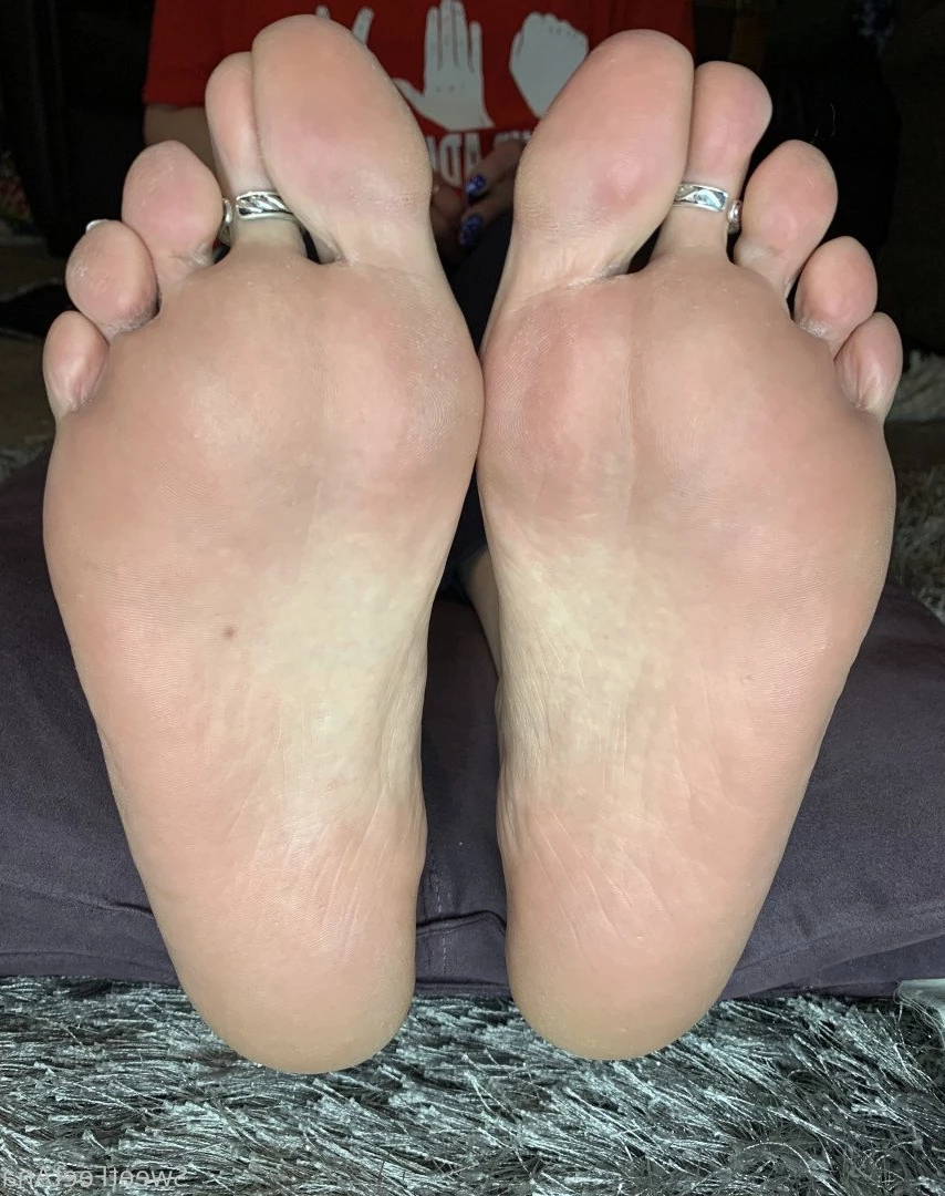 sexysweetfeetana [ sexysweetfeeta1 ] Onlyfans leaked photo 2777639 on Hotleaks.tv