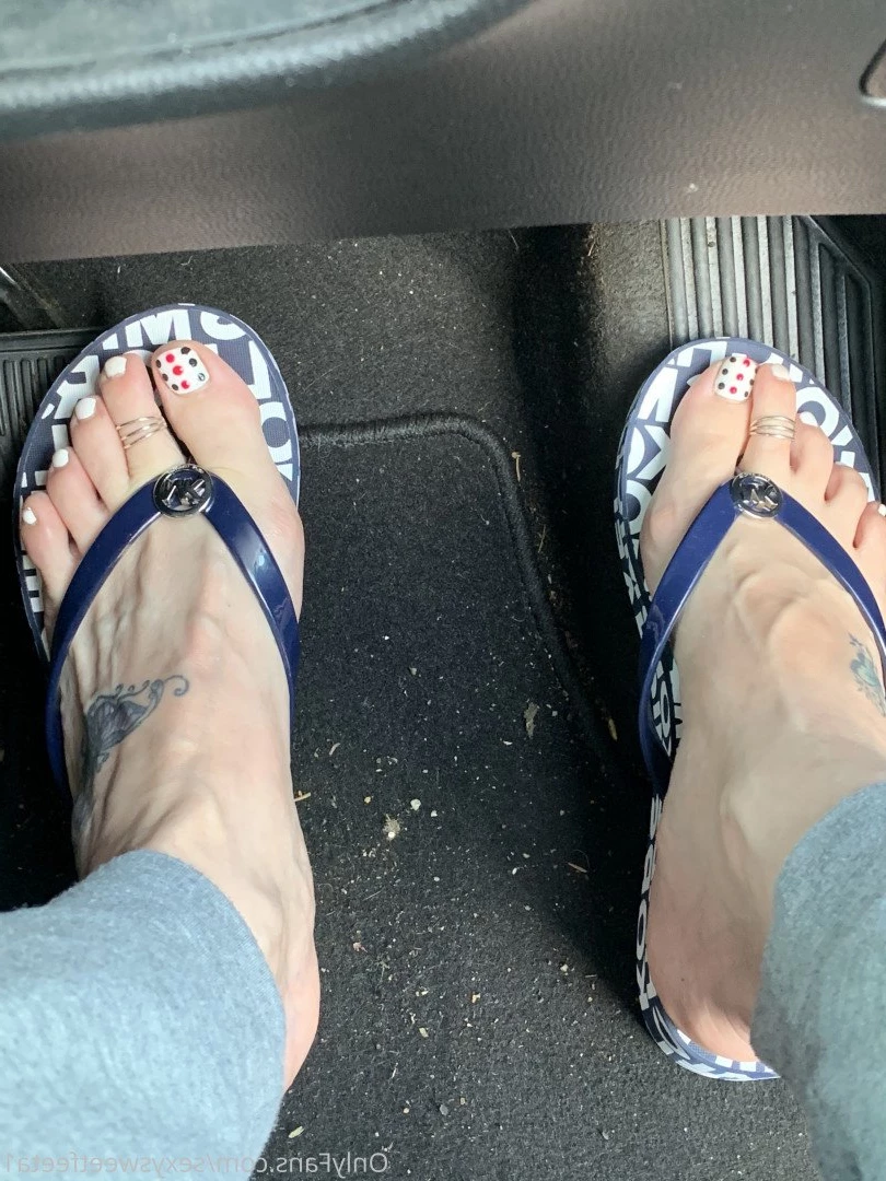sexysweetfeetana [ sexysweetfeeta1 ] Onlyfans leaked photo 2778314 on Hotleaks.tv