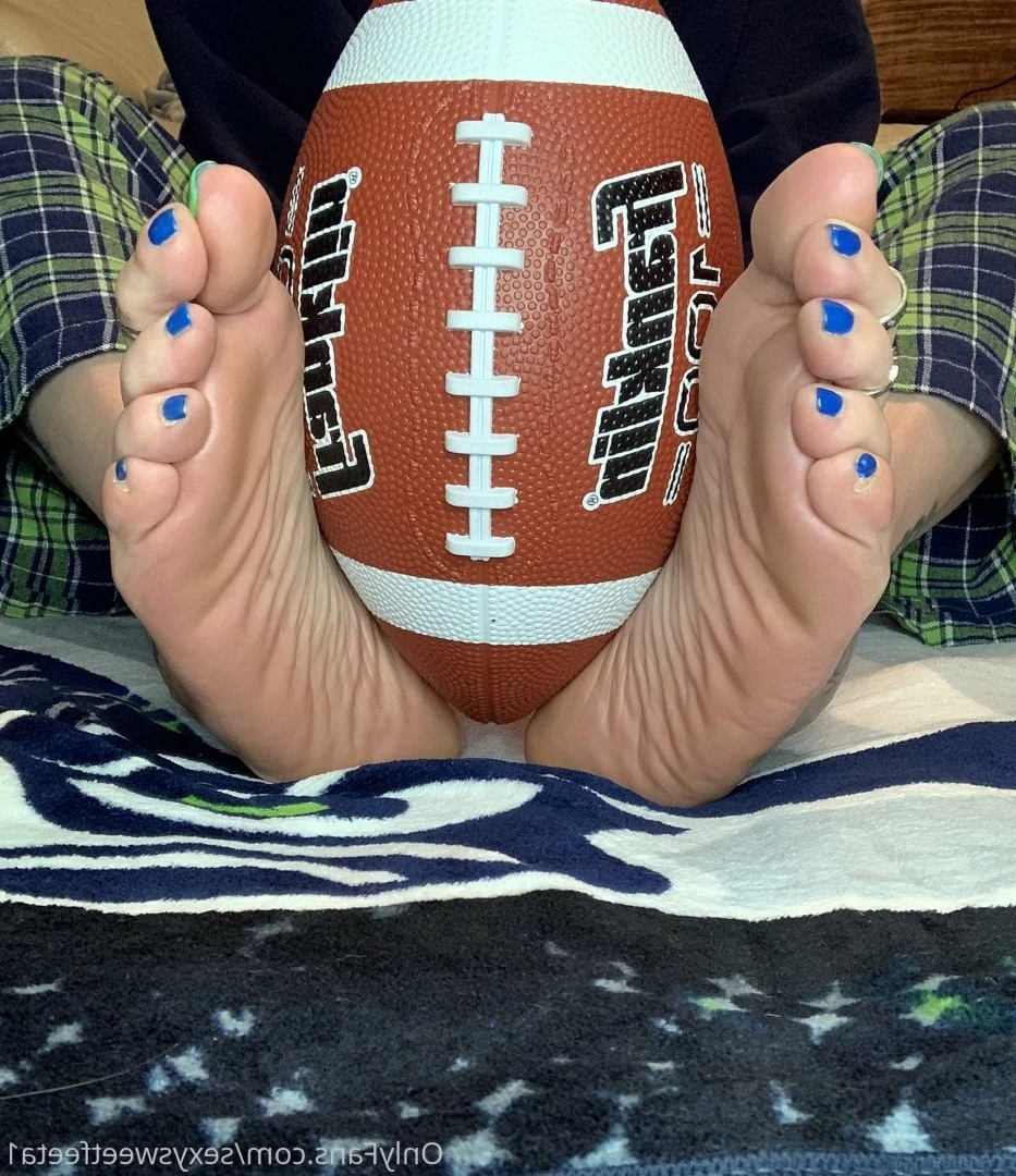 sexysweetfeetana [ sexysweetfeeta1 ] Onlyfans leaked photo 2778576 on Hotleaks.tv