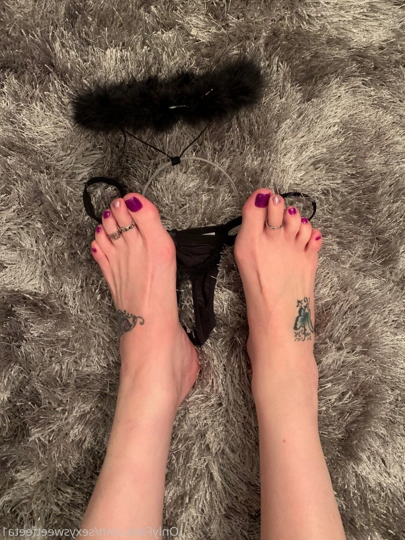 sexysweetfeetana [ sexysweetfeeta1 ] Onlyfans leaked photo 2779984 on Hotleaks.tv