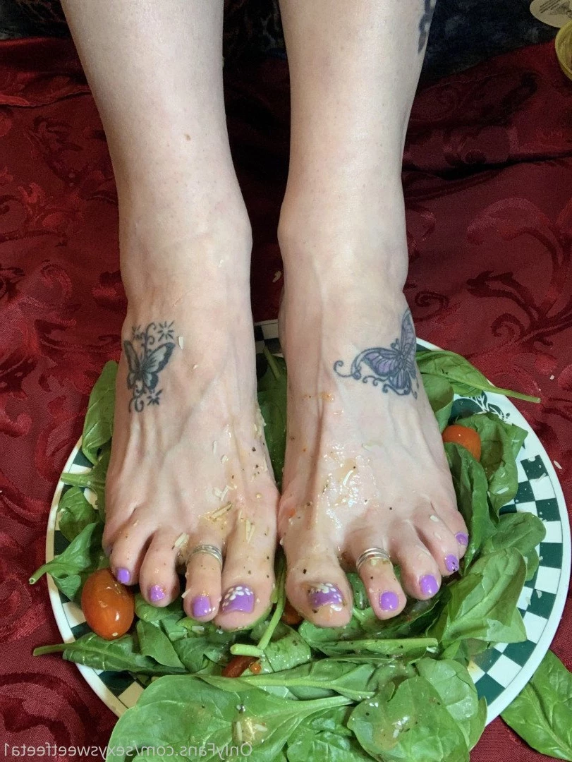sexysweetfeetana [ sexysweetfeeta1 ] Onlyfans leaked photo 2780872 on Hotleaks.tv
