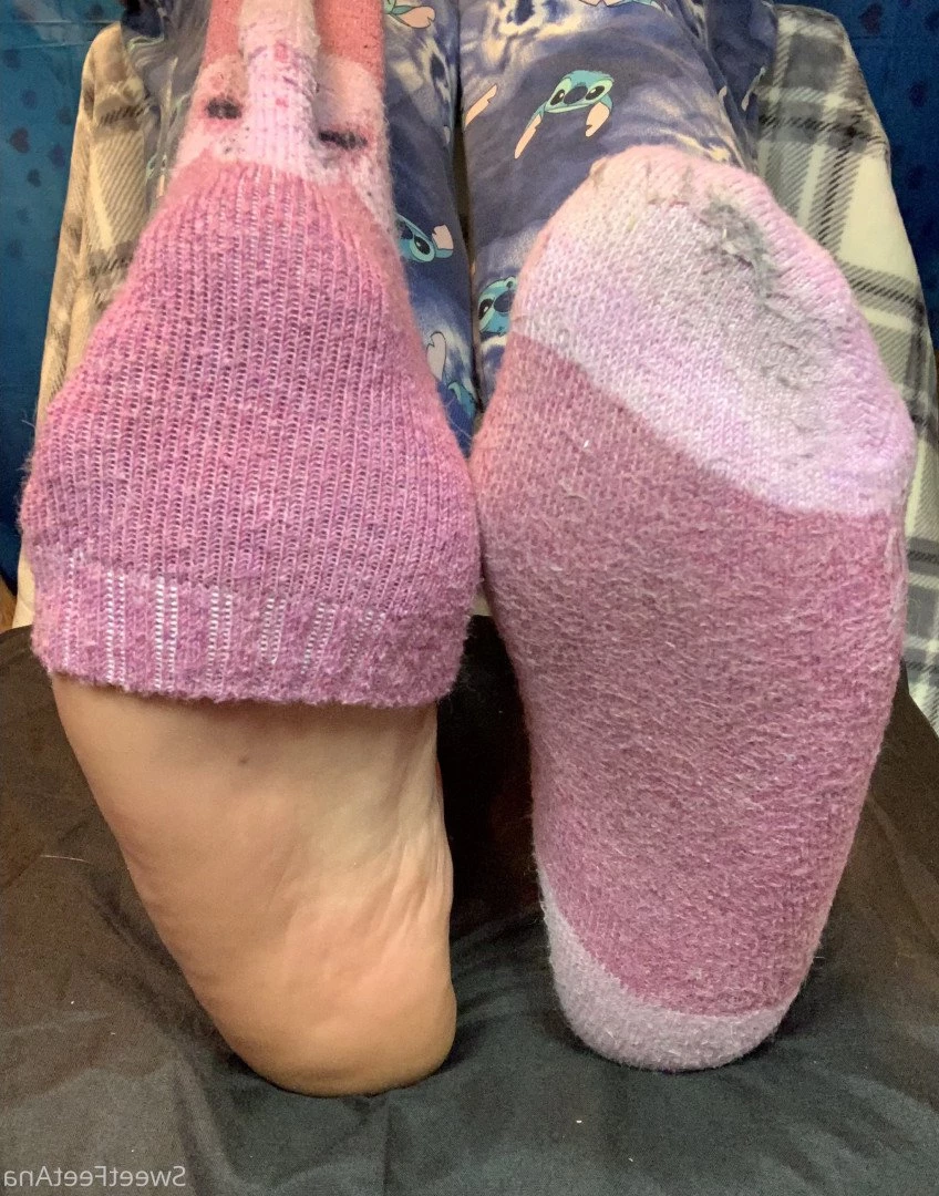 sexysweetfeetana [ sexysweetfeeta1 ] Onlyfans leaked photo 2780925 on Hotleaks.tv